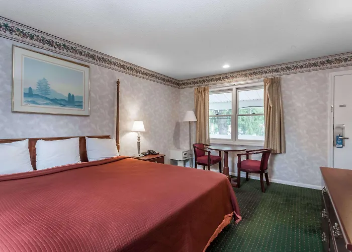 Travelodge By Wyndham Great Barrington Berkshires