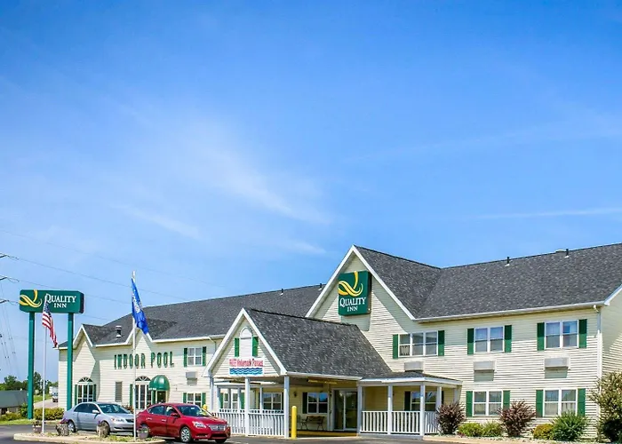 Quality Inn Mauston I-90