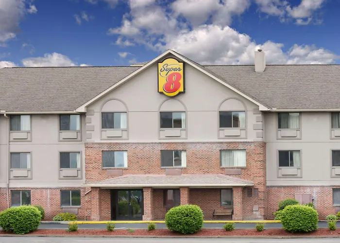 Super 8 By Wyndham Morgantown Hotel