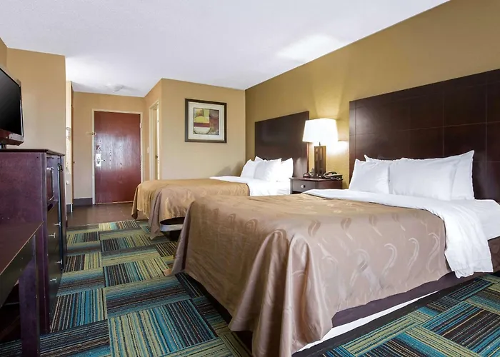 Quality Inn & Suites Arnold - St Louis