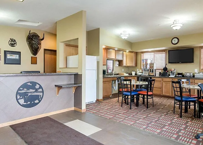 Econo Lodge Jamestown South