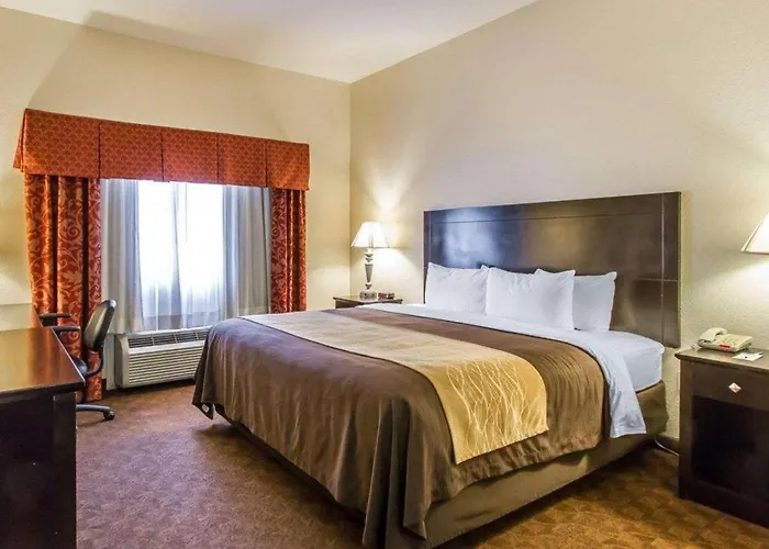 Comfort Inn & Suites Atoka