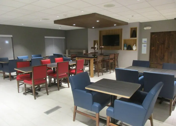 Holiday Inn Express O'Neill By Ihg