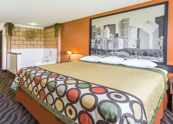 Super 8 By Wyndham Dixon Motel