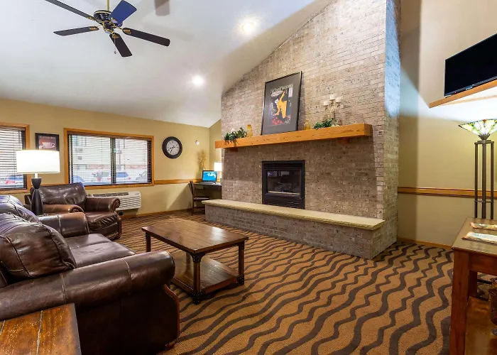 Americinn By Wyndham Hartford Wi