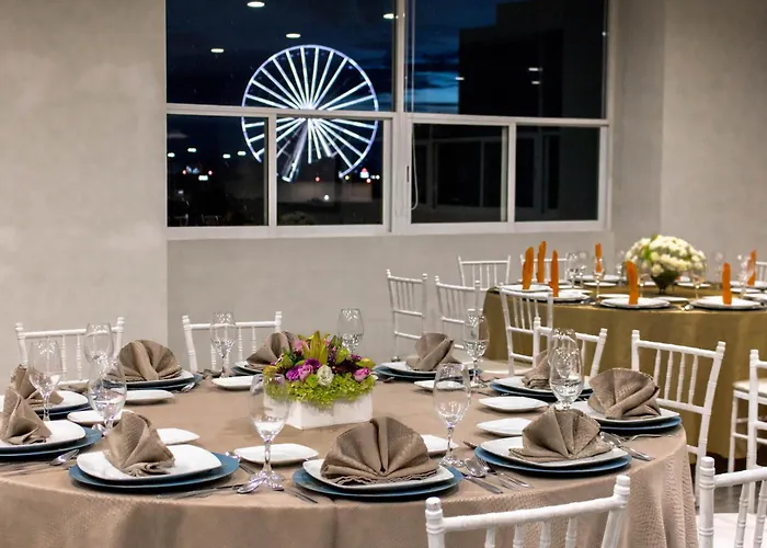 Mision Puebla Angelopolis Hotel