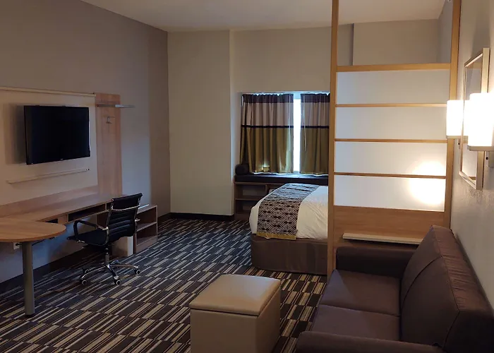 Microtel Inn & Suites By Wyndham Liberty/Ne Kansas City Area