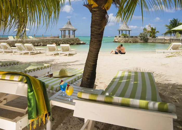 Seagarden Beach Resort Montego Bay