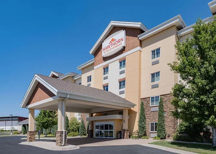 Hawthorn Suites By Wyndham Williston