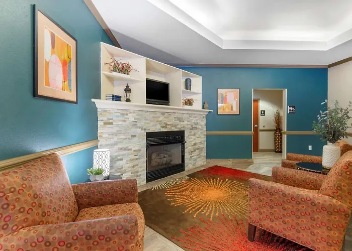 Best Western Plus Suites Greenville