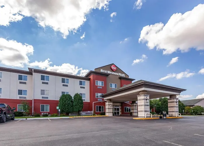 Best Western Plus Sparta Trail Lodge