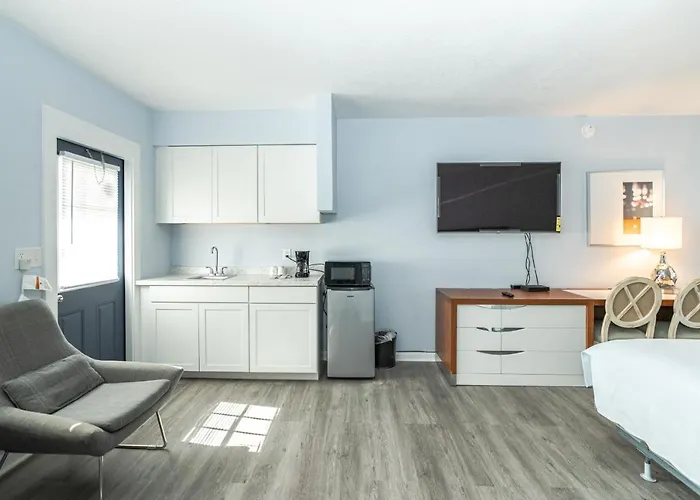 Echo Sails Motel Clearwater Beach