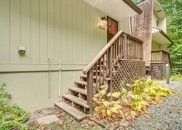 Hemlock Hideaway Apartment Banner Elk