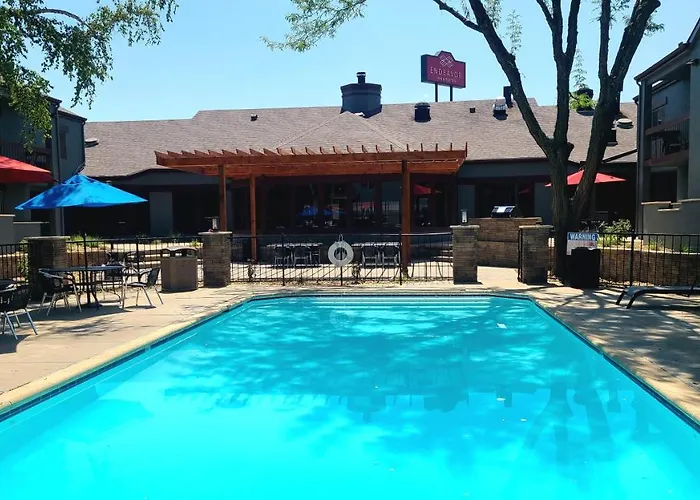 Endeavor Inn & Suites, Trademark Collection By Wyndham Topeka