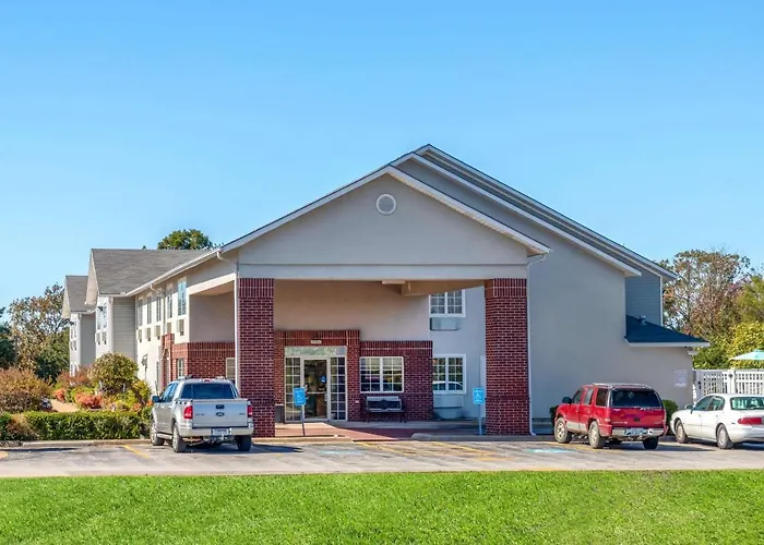 Days Inn By Wyndham Mountain Home