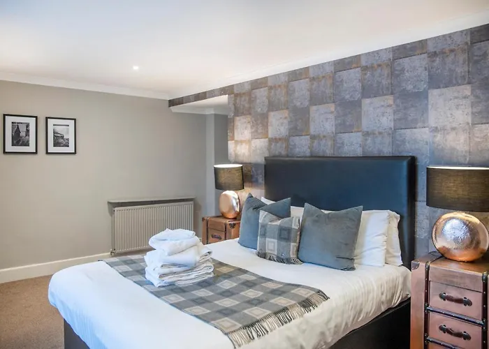 The Allan Park Stirling