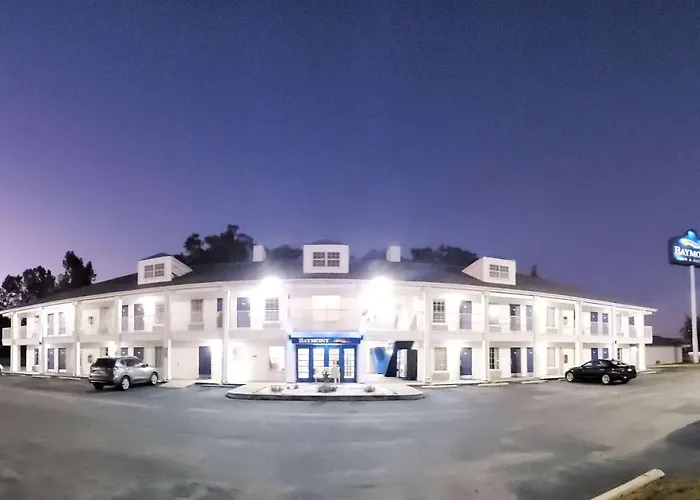 Baymont By Wyndham Eufaula Hotel