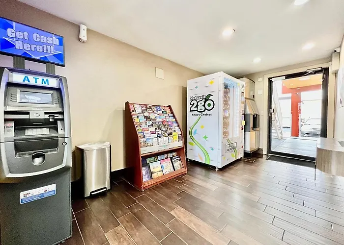 Days Inn & Suites By Wyndham Arlington Near Six Flags