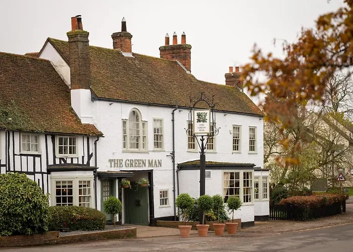 Harlow Hotels