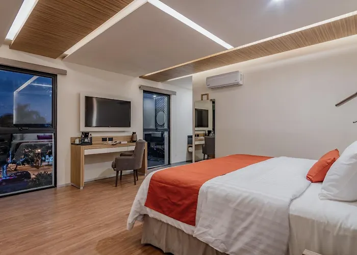 Hotel Plaza By Kavia Merida