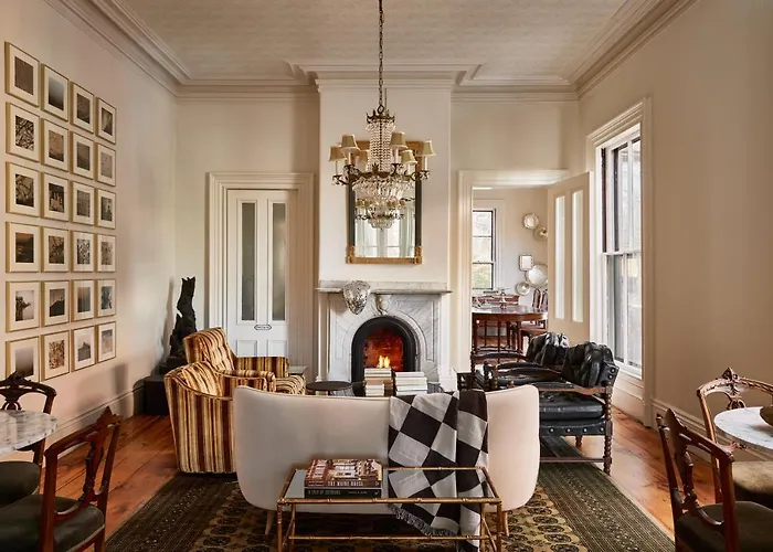 Blind Tiger Portland - Carleton Street Guest House