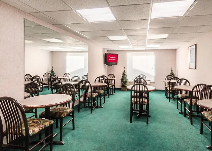 Red Roof Inn Morehead