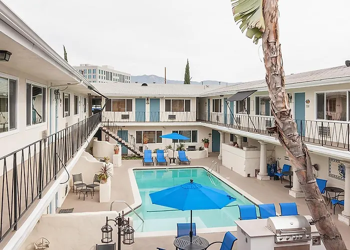 2021 Olive Hotel Burbank