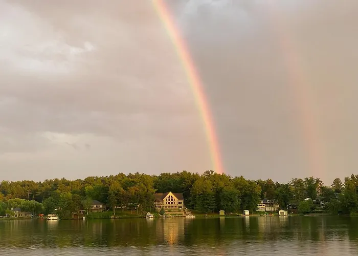 Lighthouse Cove #208 Apartment Wisconsin Dells