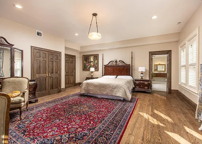 Frederick Stearns House Bed & Breakfast Detroit