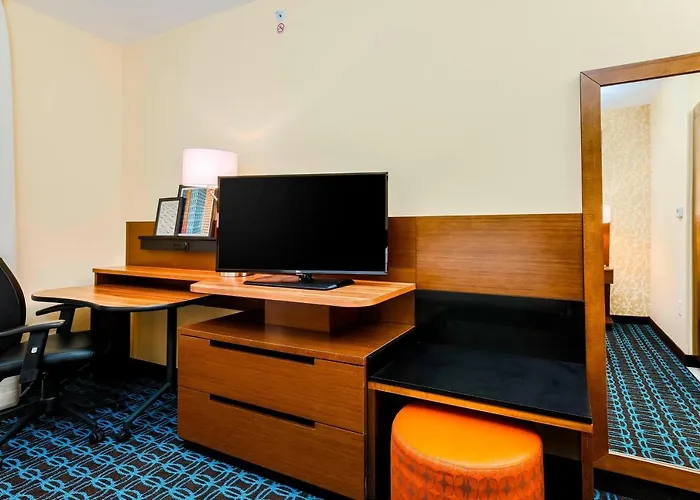 Fairfield Inn & Suites By Marriott Pecos