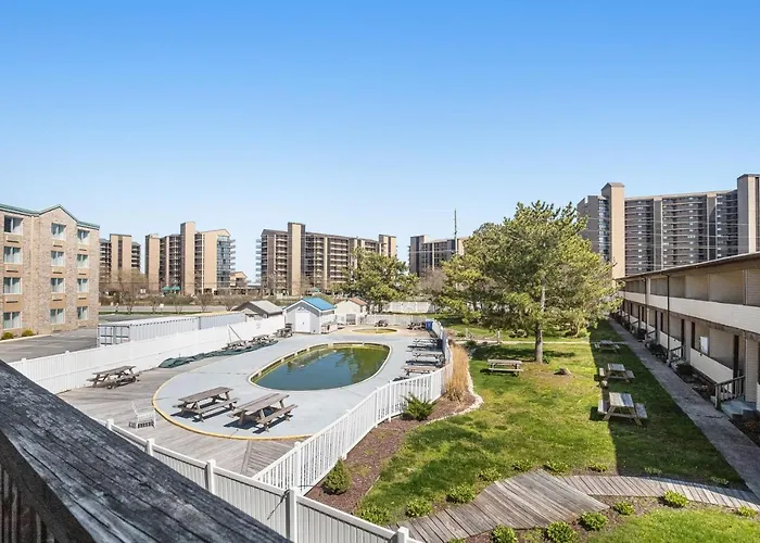 Bethany Beach Inn -- 102 Bethany Beach Inn