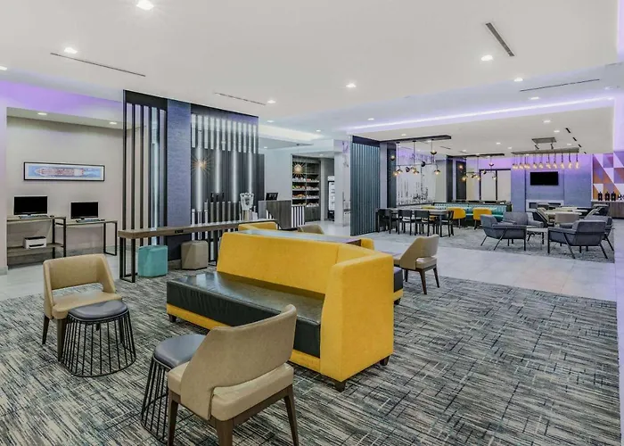 La Quinta Inn & Suites By Wyndham Texas City I 45