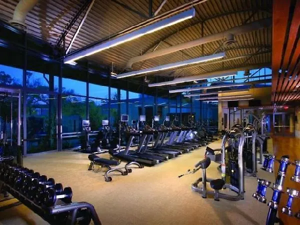 Oakwood At Astoria Central Park West Irvine