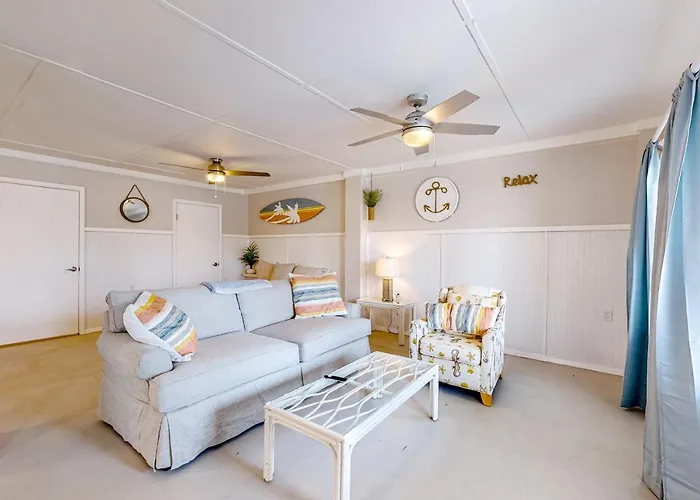 7213 Flood Reef - Unit 4 Hotel Pensacola