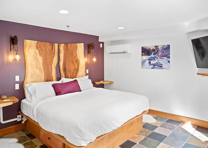 The Horton Hotel Boone