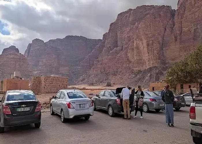 Wadi Rum Hotels