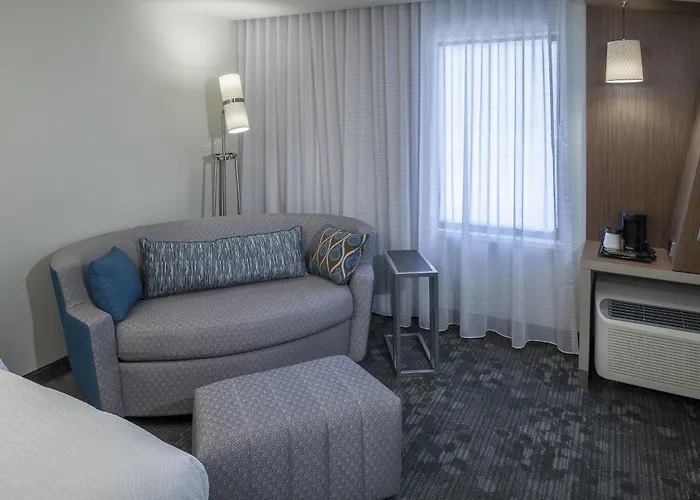 Courtyard By Marriott Fort Worth Alliance Town Center