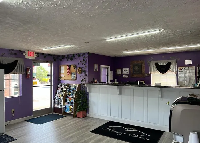 Surry Inn - Dobson - I-77 - Exit 93