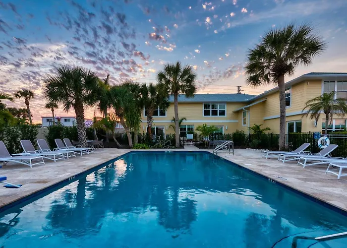 Escape Coastal Resort On Casey Key Nokomis