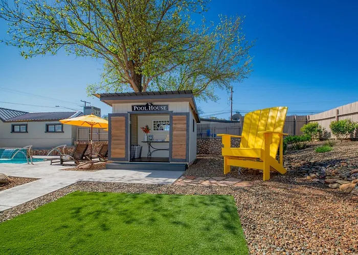 The Tavern Hotel Cottonwood