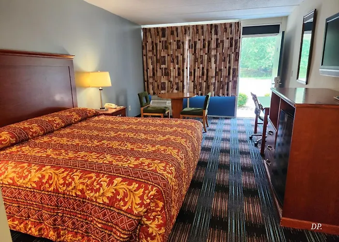 Royal Inn Motel-Charlottesville