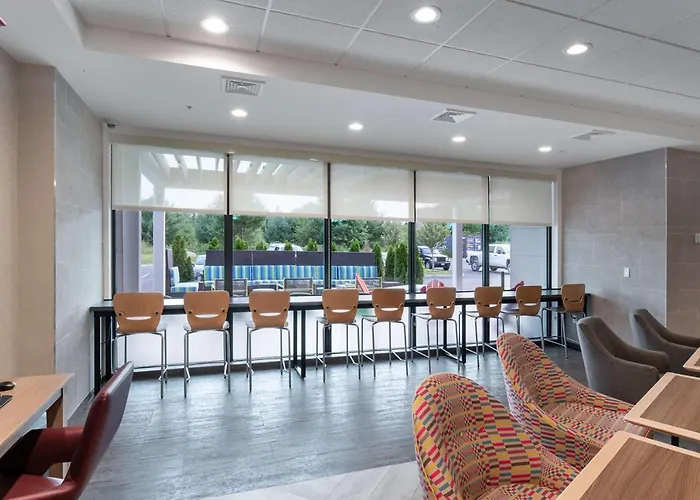 Home2 Suites By Hilton Raynham Taunton