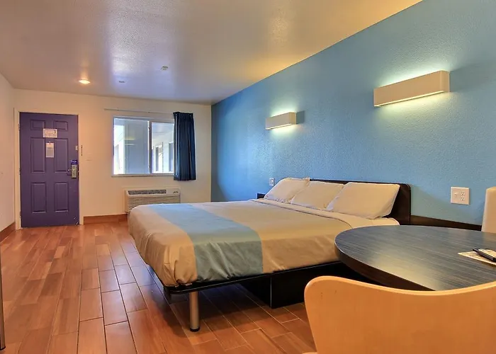 Motel 6-Rockport, Tx