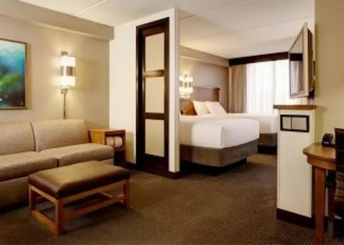Hyatt Place Sterling Dulles Airport North