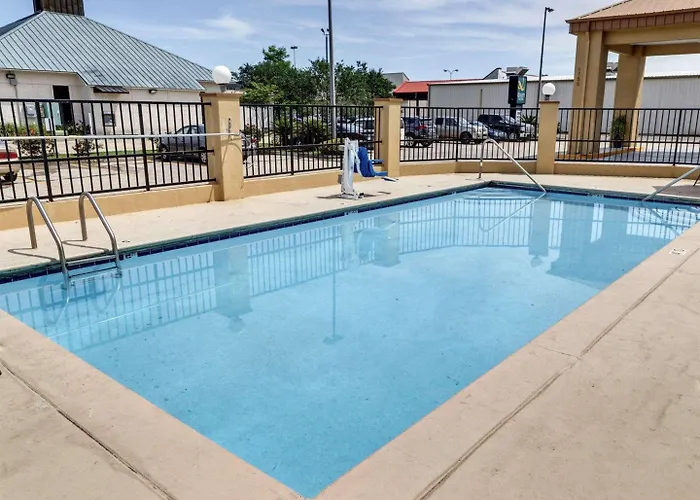Quality Suites Baton Rouge East - Denham Springs