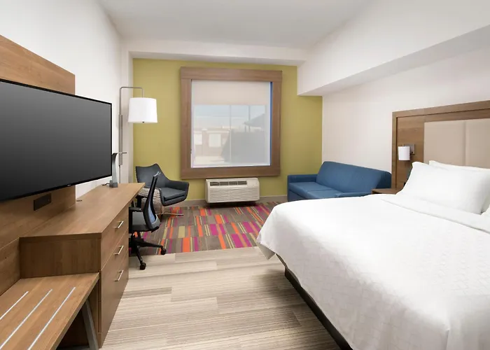 Holiday Inn Express Jacksonville Beach By Ihg