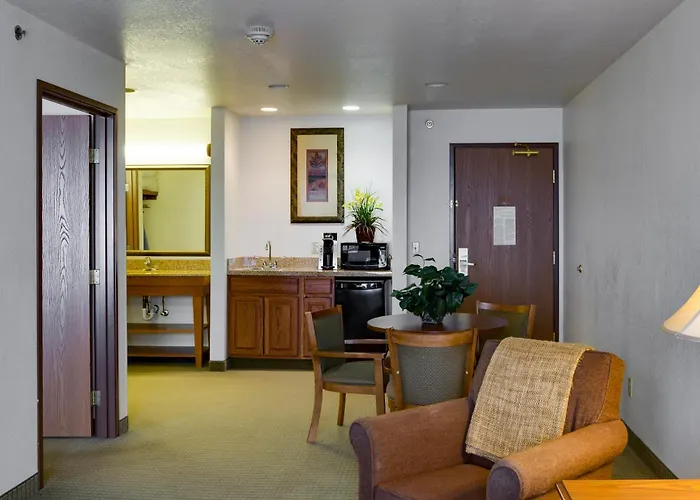 Holiday Inn Express & Suites Jacksonville By Ihg South Jacksonville