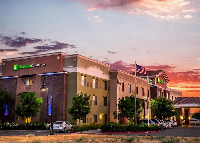 Holiday Inn Express Hotel & Suites Lincoln-Roseville Area, An Ihg Hotel