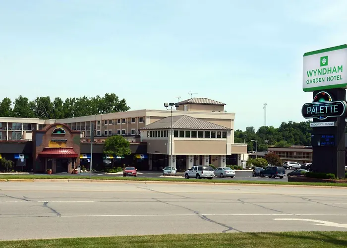 Wyndham Garden Warsaw Hotel