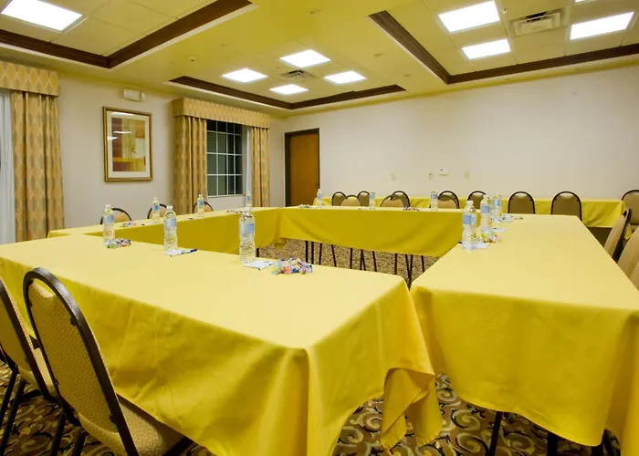 Holiday Inn Express Hotel & Suites Levelland By Ihg